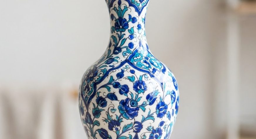 Multani Blue Pottery Vase — detail view